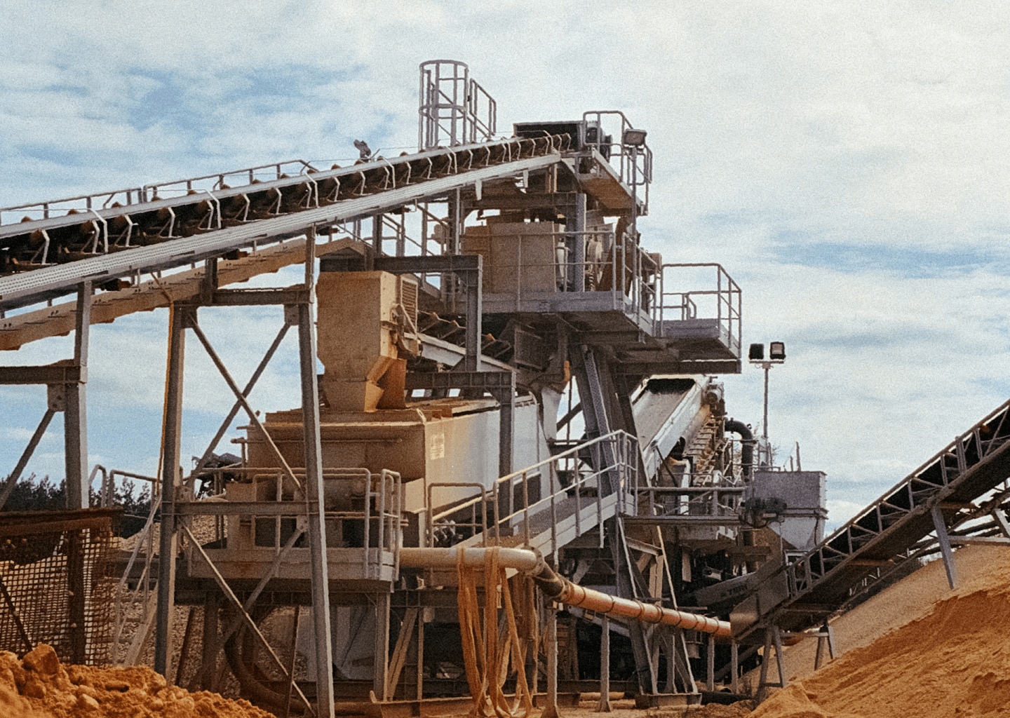 Powering Growth.
Driving Value